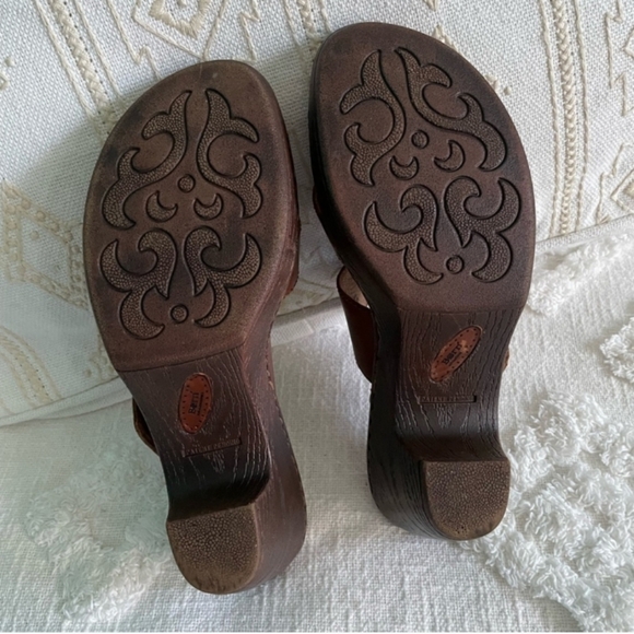 B.o.c Heeled Sandals Born of Comfort - Picture 7 of 8